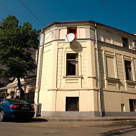 A Pousada Fun House Bucareste Exterior foto